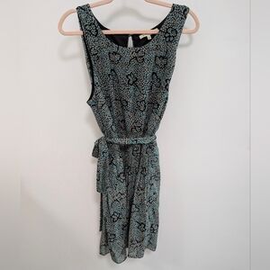 Elegant Black and Blue Patterned Dress